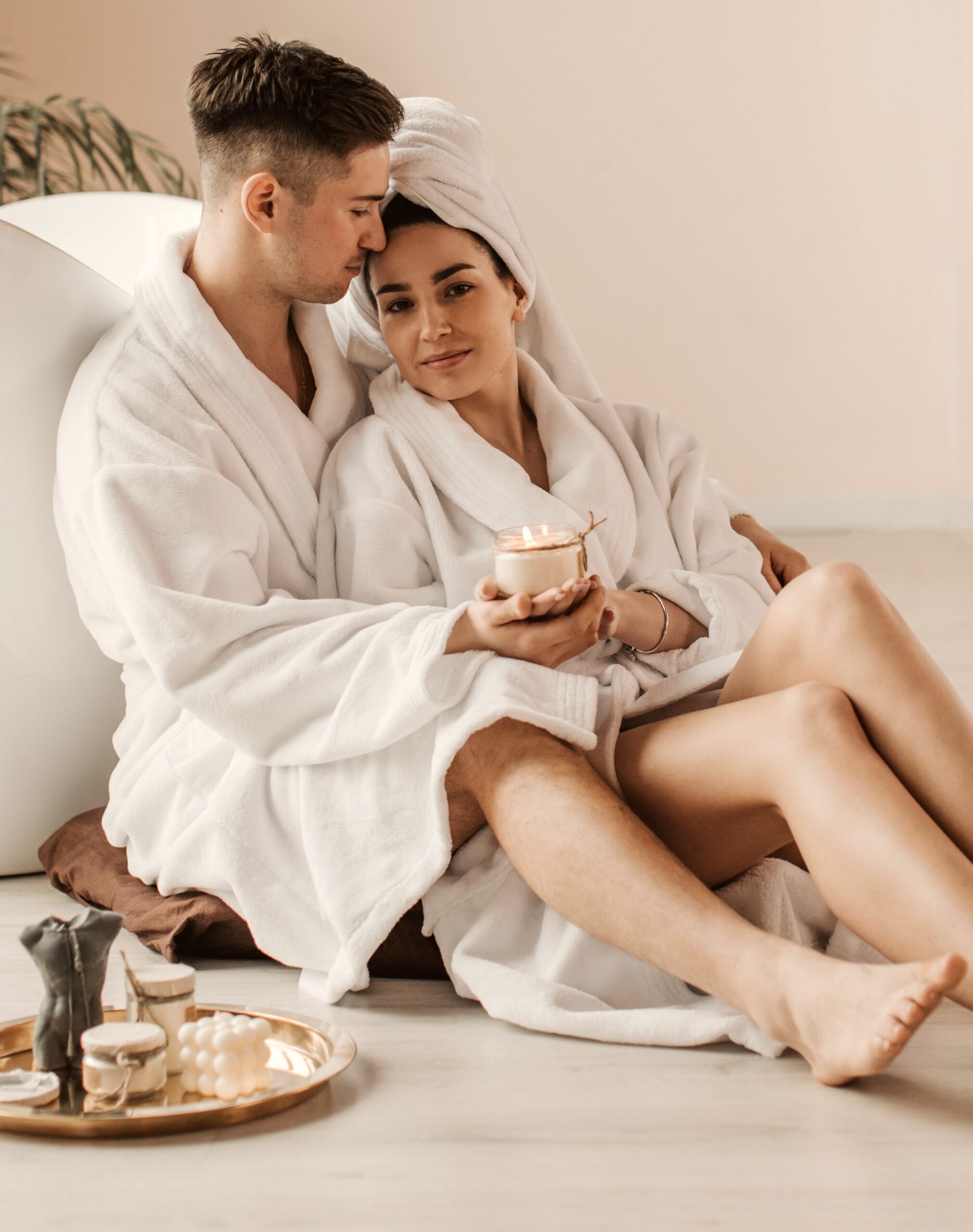 Wellness-Paar entspannt im ZauberHof